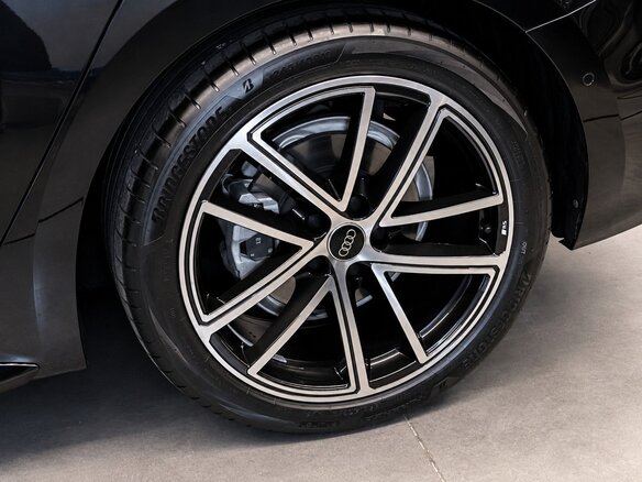 2025 Audi A5 III (B10), чёрный, 6300000 рублей - вид 31