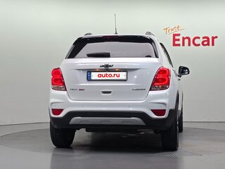 2022 Chevrolet Trax I Рестайлинг, белый, 1290000 рублей, вид 2