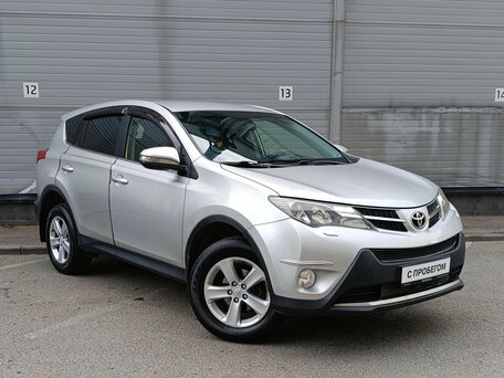 2013 Toyota RAV4 IV (XA40), серебристый, 1549000 рублей, вид 3