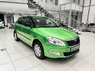 2012 Skoda Fabia II Рестайлинг, зелёный, 580000 рублей, вид 3