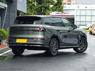 2026 Changan Qiyuan Q07 31.7 kWh, зелёный, 3491378 рублей, вид 2