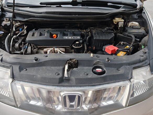 2008 Honda Civic VIII, серебристый, 630000 рублей - вид 10