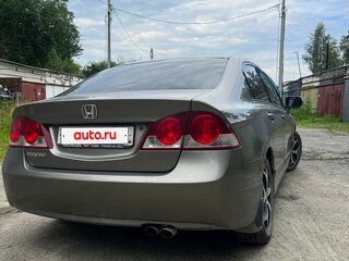 2008 Honda Civic VIII Рестайлинг, серый, 600000 рублей, вид 1