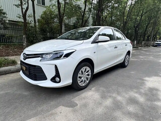 2022 Toyota Vios III Рестайлинг, белый, 1191999 рублей, вид 1