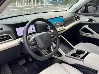 2025 BYD Yuan Up 32 kWh, серебристый, 1300000 рублей, вид 4