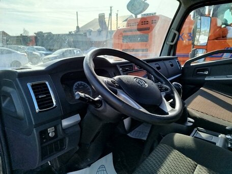 2024 Dongfeng C80, чёрный, 6294750 рублей, вид 5