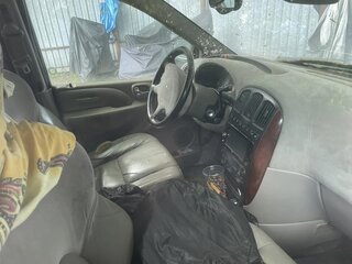 2001 Chrysler Town & Country IV, синий, 470000 рублей, вид 5