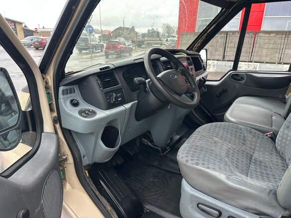 2008 Ford Transit, бежевый, 670000 рублей - вид 8