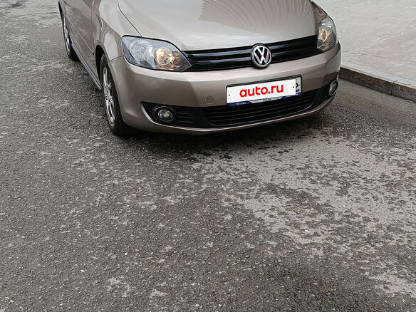 2011 Volkswagen Golf Plus II, серый, 600000 рублей - вид 4