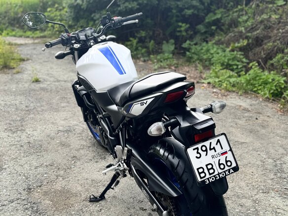 2016 Suzuki SV 650, белый, 500000 рублей - вид 10
