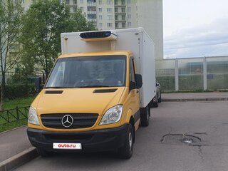 2011 Mercedes-Benz Sprinter, жёлтый, 1800000 рублей, вид 2