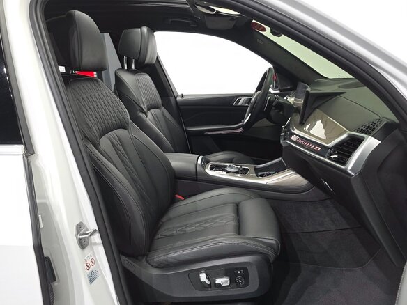 2023 BMW X7 40d I (G07) Рестайлинг, белый, 12350000 рублей - вид 12