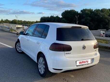 2011 Volkswagen Golf VI, белый, 550000 рублей, вид 4
