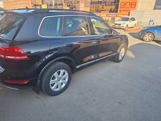 2011 Volkswagen Touareg II, чёрный, 1800000 рублей, вид 5