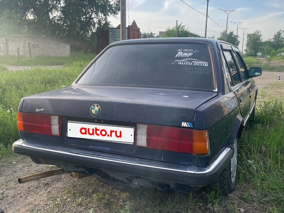 1984 BMW 3 серии 318i II (E30), синий, 250000 рублей - вид 13