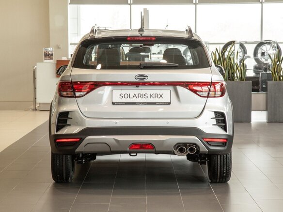 2025 Solaris KRX, серебристый, 2960000 рублей - вид 5