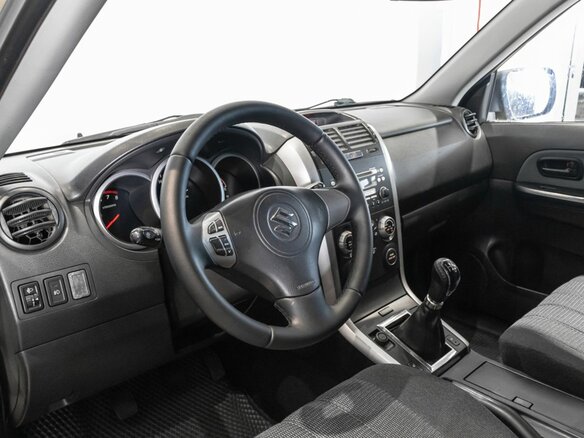 2008 Suzuki Grand Vitara II, бежевый - вид 4