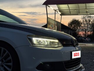 2011 Volkswagen Jetta VI, белый, 970000 рублей, вид 4