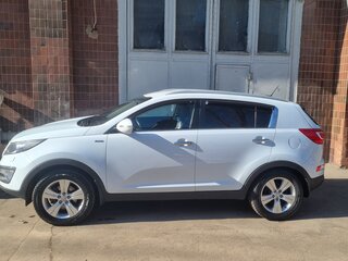 2013 Kia Sportage III, белый, 1250000 рублей, вид 4