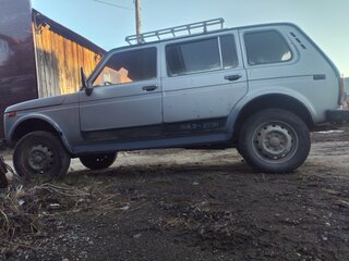 2004 Lada (ВАЗ) 2131 (4x4) I, серебристый, 230000 рублей, вид 3