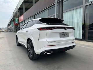 2026 Changan UNI-Z, белый, 2200000 рублей, вид 4