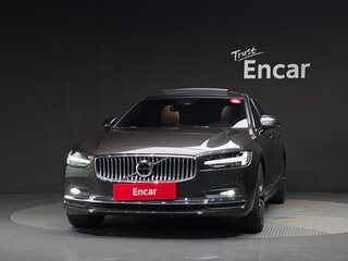 2024 Volvo S90 II Рестайлинг, серый, 5910000 рублей, вид 3
