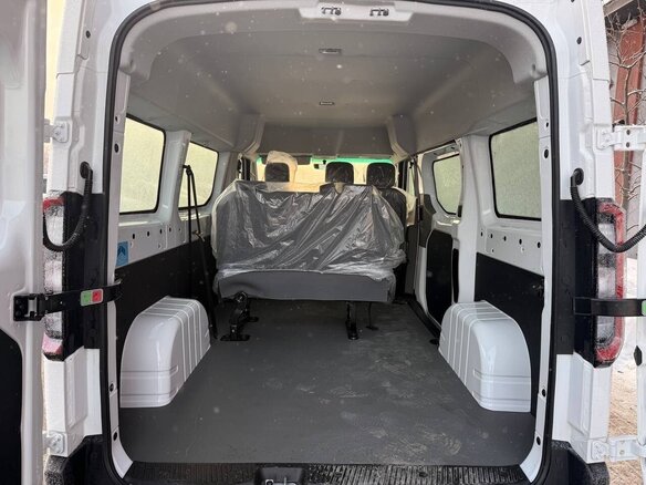 2026 Farizon SuperVan, серебристый, 3416692 рублей - вид 17