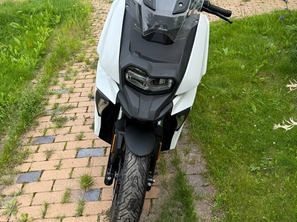 2021 BMW C 400 X, чёрный, 650000 рублей - вид 1