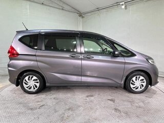 2017 Honda Freed II, коричневый, 1350000 рублей, вид 3