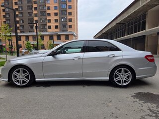 2011 Mercedes-Benz E-Класс 350 IV (W212, S212, C207), серебристый, 1350000 рублей, вид 5