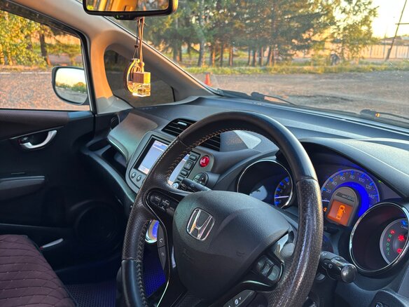 2011 Honda Fit Shuttle I, белый, 880000 рублей - вид 14