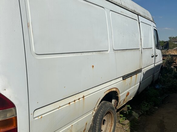 1996 Mercedes-Benz Sprinter, белый, 400000 рублей - вид 4