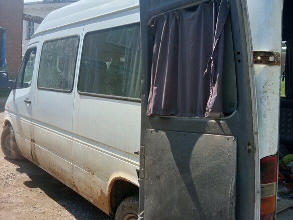 2001 Mercedes-Benz Sprinter, белый, 299000 рублей - вид 7