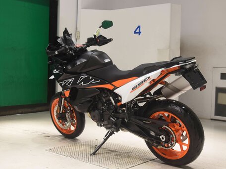 2024 KTM 890 SMT, оранжевый, 1150000 рублей, вид 4