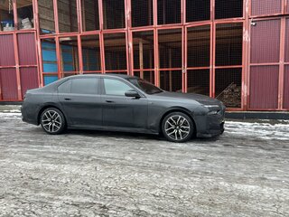 2023 BMW 7 серии 740d xDrive VII (G70), чёрный, 16250000 рублей, вид 3
