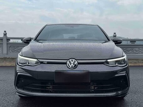2022 Volkswagen Golf VIII, серый, 2250000 рублей, вид 2