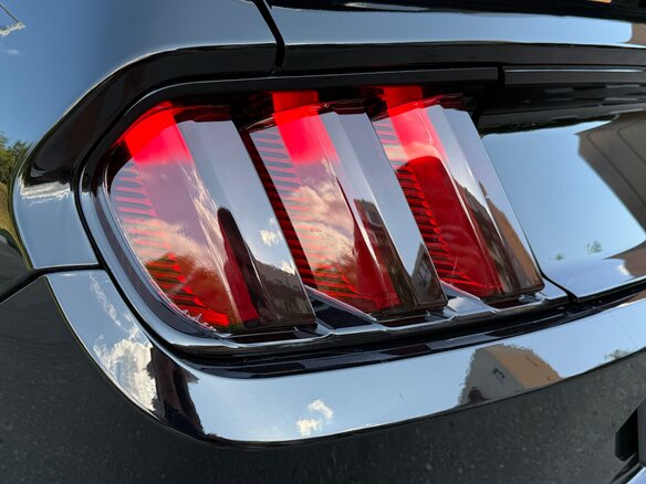 2015 Ford Mustang VI, чёрный, 2999999 рублей - вид 38