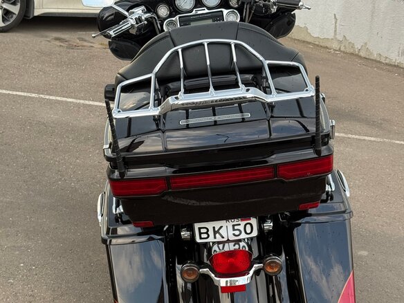 2011 Harley-Davidson Electra Glide, красный, 1050000 рублей - вид 5