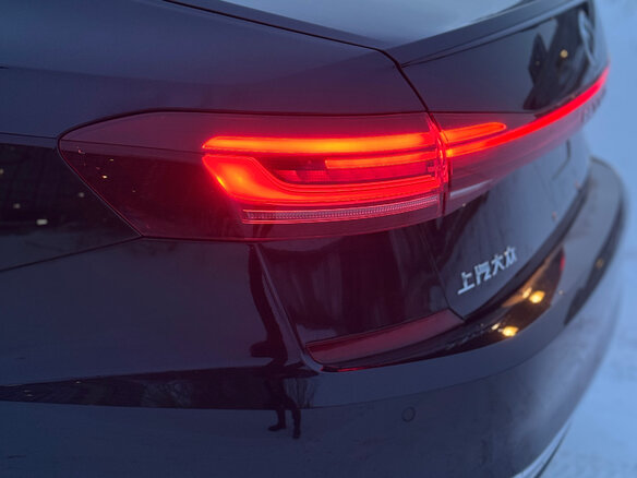 2023 Volkswagen Passat B8 Рестайлинг, чёрный, 1800000 рублей - вид 12