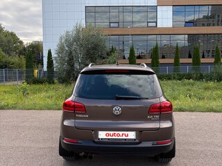 2016 Volkswagen Tiguan I Рестайлинг, коричневый, 1870000 рублей, вид 4
