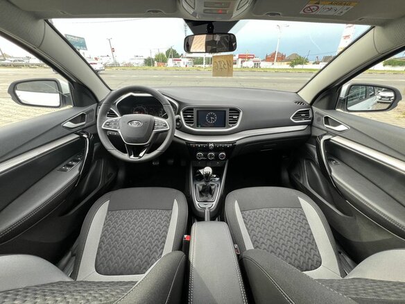 2026 Lada (ВАЗ) Vesta SW I Рестайлинг (NG), белый, 1915000 рублей - вид 12