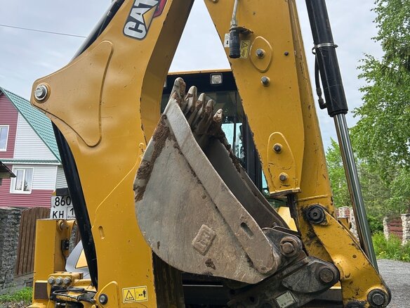 2021 Caterpillar 444, 10000000 рублей - вид 1
