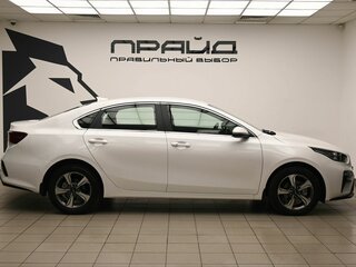 2019 Kia Cerato IV, белый, 1930000 рублей, вид 5