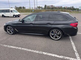 2018 BMW 5 серии M550d xDrive VII (G30/G31/G38), чёрный, 3315000 рублей, вид 2