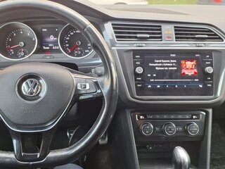 2018 Volkswagen Tiguan II, белый, 2440000 рублей, вид 5
