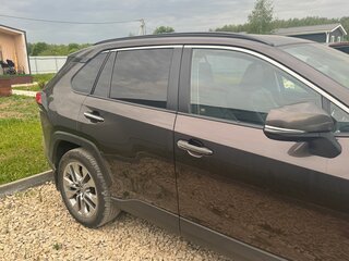 2020 Toyota RAV4 V (XA50), коричневый, 3350000 рублей, вид 5