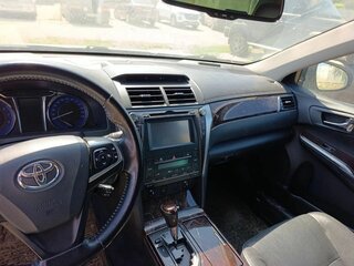 2015 Toyota Camry VII (XV50) Рестайлинг, белый, 1530000 рублей, вид 5