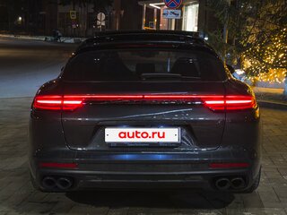 2017 Porsche Panamera 4S Sport Turismo II, серый, 7900000 рублей, вид 4