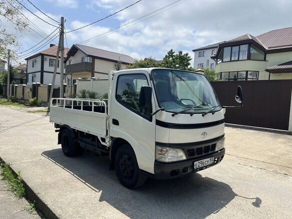 2004 Toyota Dyna, белый, 1450000 рублей - вид 29