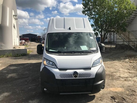 2026 Citroen Jumper, белый, 5600000 рублей - вид 6